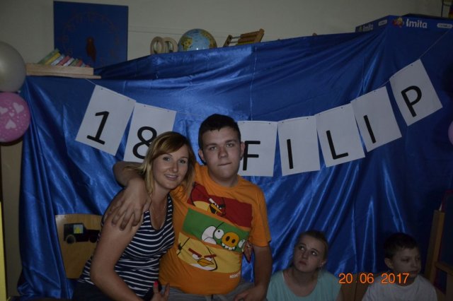 Kolejna 18-nastka 