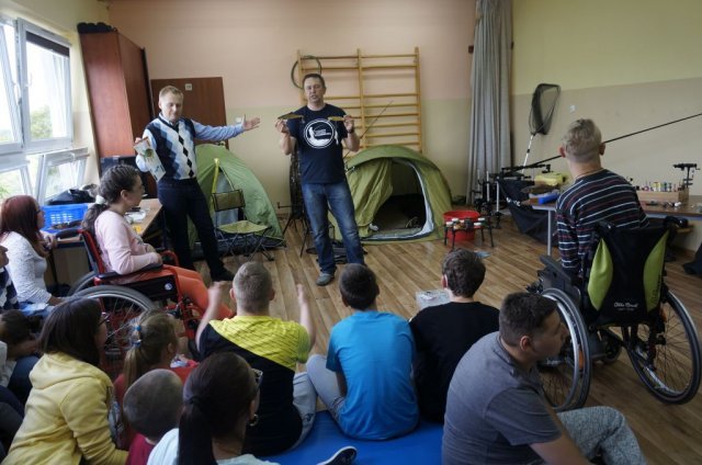 ,,ZIELONA NOC Z RYBAMI”