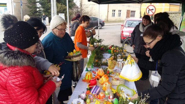KIERMASZ ozdób i palm wielkanocnych DLA LENKI