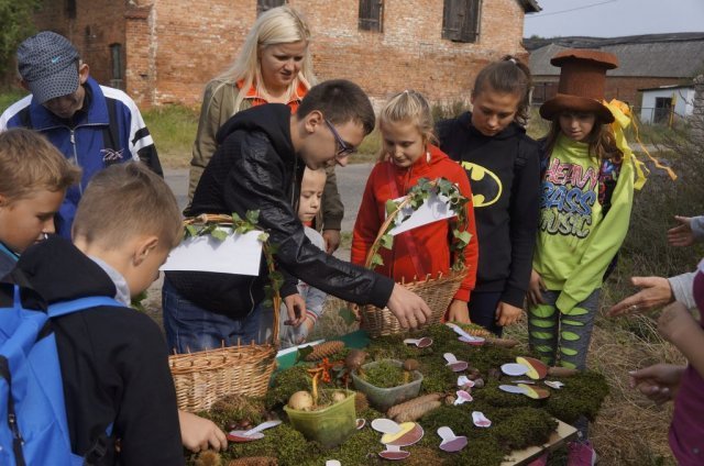 XIV RAJD INTEGRACYJNY " NIE IZOLUJ MNIE" W NOWIELINIE