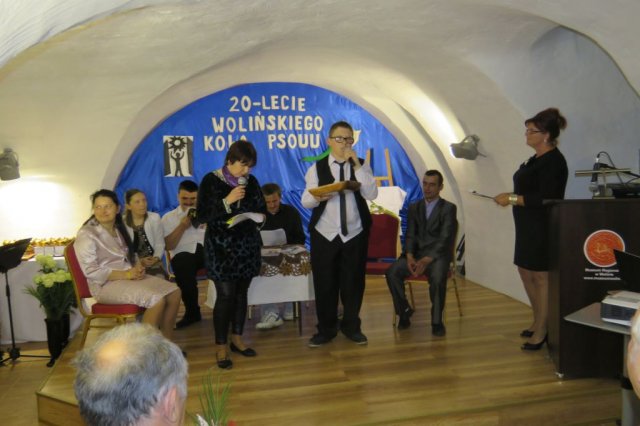 Występ aktorów na uroczystości w Wolinie