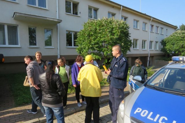 Wizyta na Posterunku Policji w Przybiernowie 