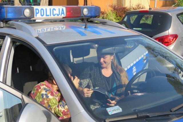 Wizyta na Posterunku Policji w Przybiernowie 