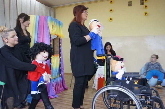 „Mój brat” - spektakl w Ośrodku Rehabilitacyjno – Edukacyjno – Wychowawczym w Przybiernowie 