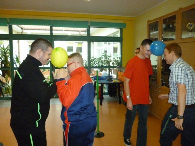Jesienny Turniej Sportowy – „Żyjmy zdrowo” ŚWINOUJŚCIE 2014